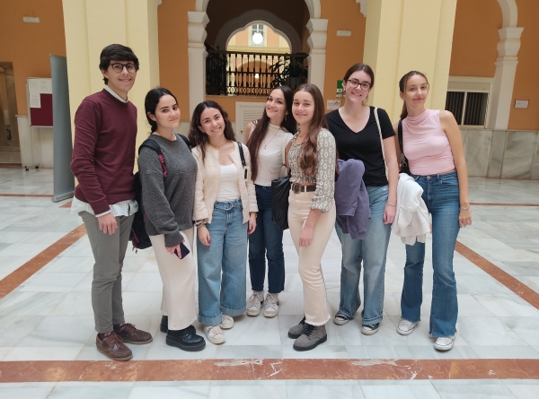 Participacion en la XVI Olimpiada de Economia